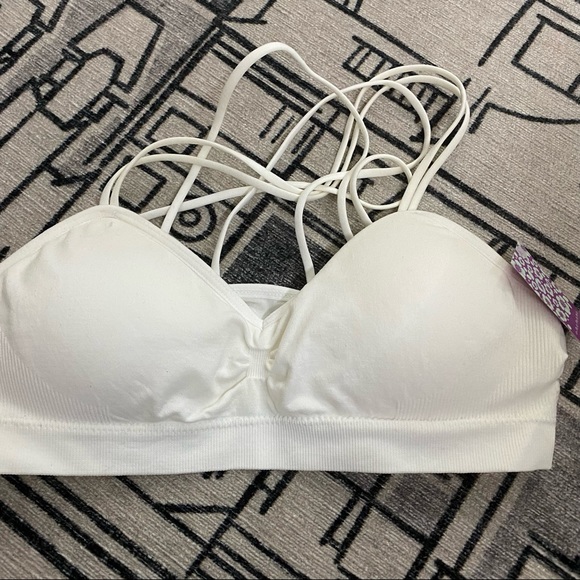 NEW Anemone set of 3 medium support yoga bras- two cross cross strap - Picture 6 of 9